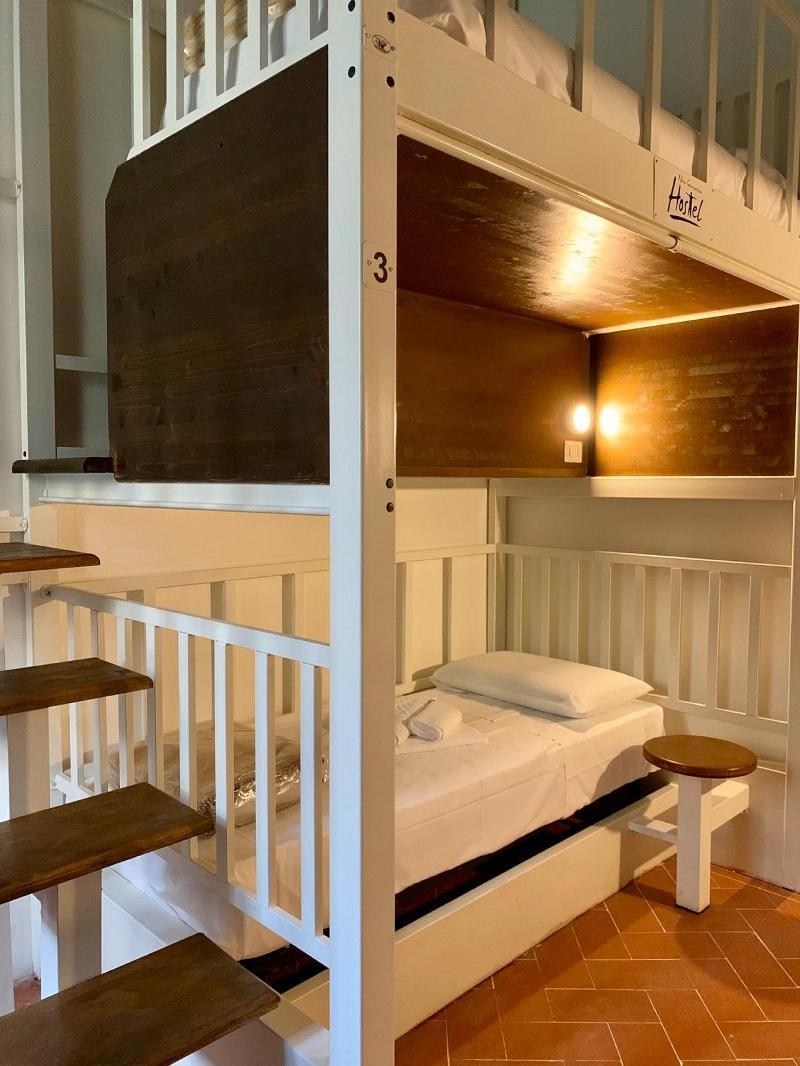 New Generation Hostel Флоренция Экстерьер фото