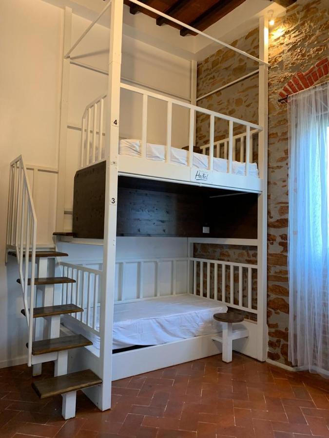 New Generation Hostel Флоренция Экстерьер фото